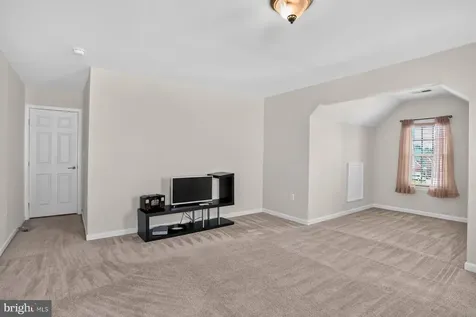 6008 Oakton Beech Lane Fredericksburg VA 22407