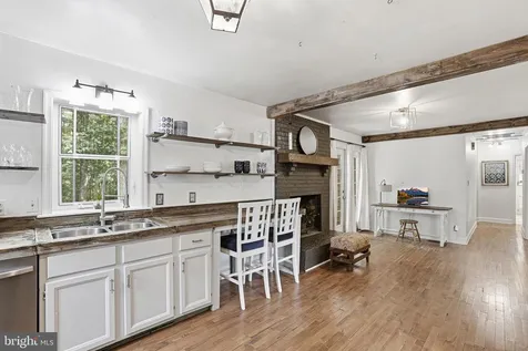 528 Pleasants Drive Fredericksburg VA 22407