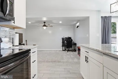 6538 Broad Creek Olook Fredericksburg VA 22407
