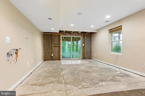 7317 River Road Fredericksburg VA 22407