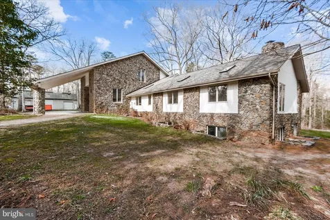 7621 River Road Fredericksburg VA 22407