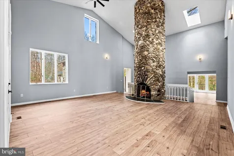 7621 River Road Fredericksburg VA 22407