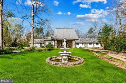 7621 River Road Fredericksburg VA 22407