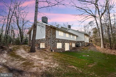 7621 River Road Fredericksburg VA 22407