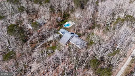 7621 River Road Fredericksburg VA 22407