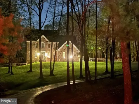 13611 Perimeter Drive Fredericksburg VA 22407
