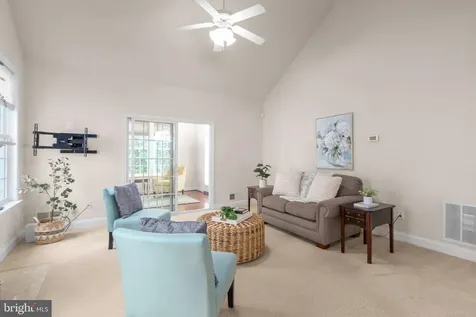 5705 Kesslers Crossing W Fredericksburg VA 22407