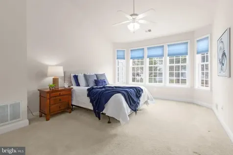 5705 Kesslers Crossing W Fredericksburg VA 22407