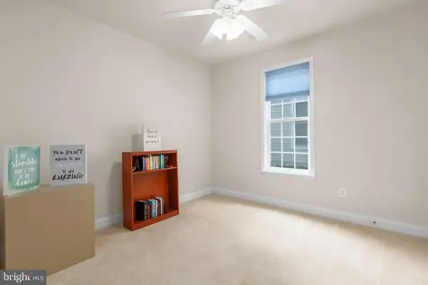 5705 Kesslers Crossing W Fredericksburg VA 22407