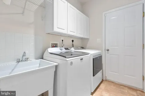5705 Kesslers Crossing W Fredericksburg VA 22407