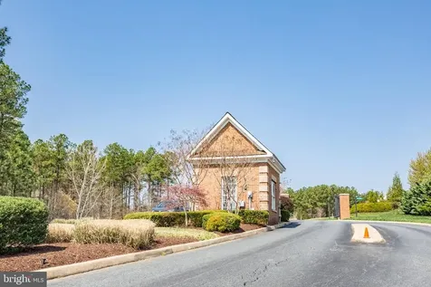 5705 Kesslers Crossing W Fredericksburg VA 22407