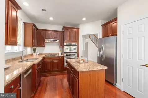 5705 Kesslers Crossing W Fredericksburg VA 22407
