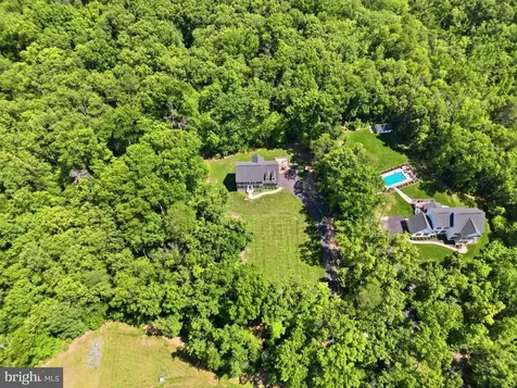 13005 French Court N Fredericksburg VA 22407