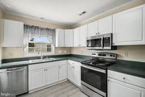4117 Midway Street Fredericksburg VA 22408