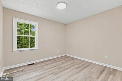 10921 Peach Tree Drive Fredericksburg VA 22407