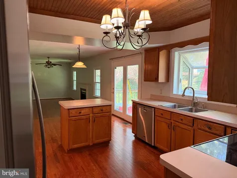 11926 Woodland View Drive Fredericksburg VA 22407
