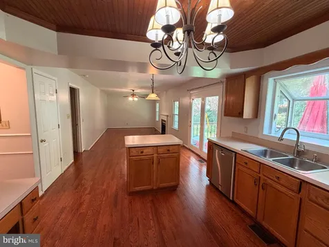 11926 Woodland View Drive Fredericksburg VA 22407