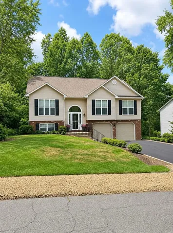 9712 Gunston Hall Road Fredericksburg VA 22408