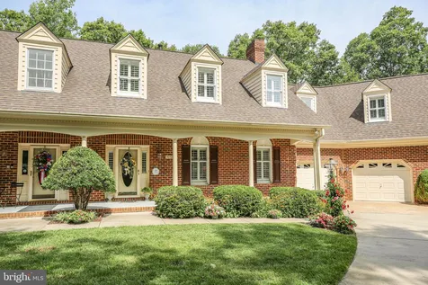 10033 Altamont Circle Fredericksburg VA 22408