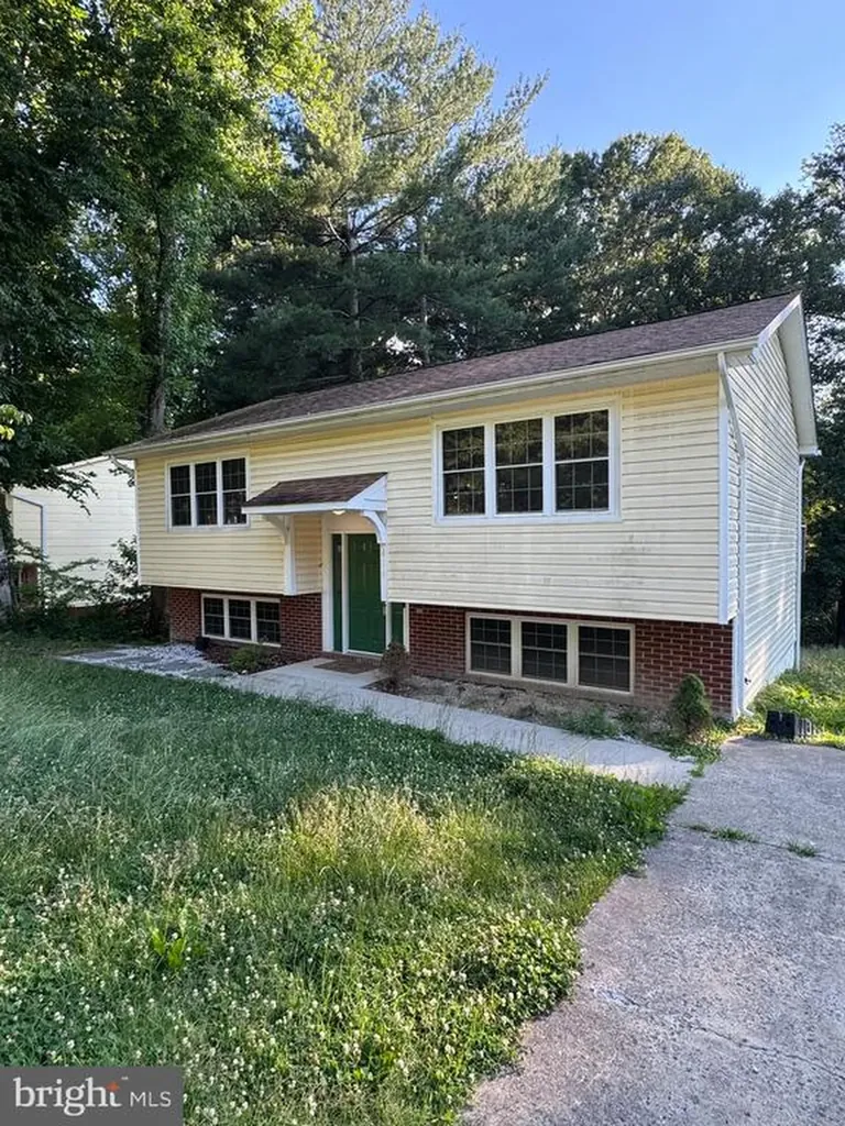 414 Cleveland Court Fredericksburg VA 22407