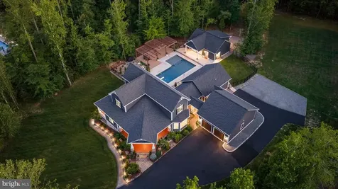 6912 Barclay Drive Fredericksburg VA 22407
