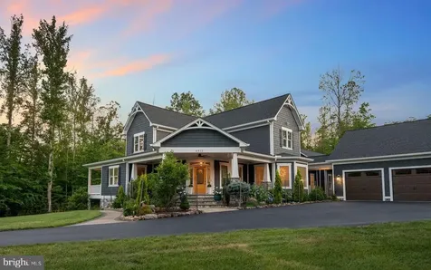 6912 Barclay Drive Fredericksburg VA 22407