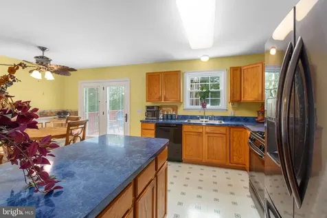 12215 Stonehenge Drive Fredericksburg VA 22407