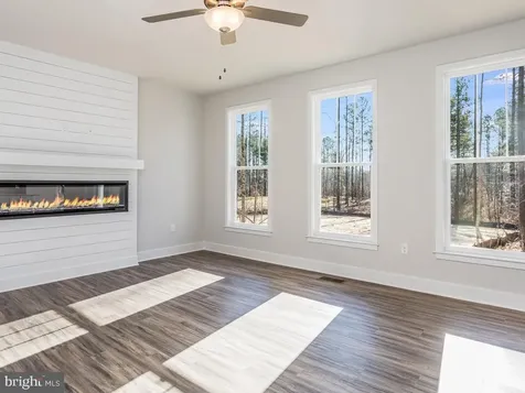 15220 Lost Horizon Lane Fredericksburg VA 22407