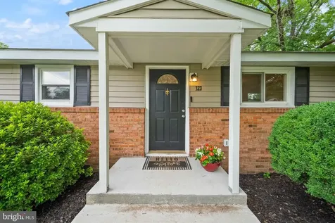 123 Southgate Avenue Fredericksburg VA 22408