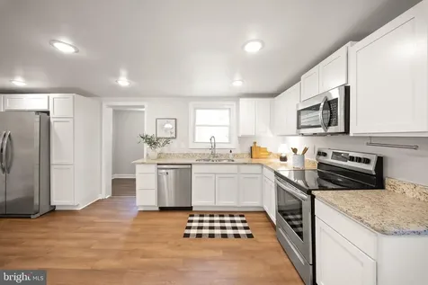 123 Southgate Avenue Fredericksburg VA 22408