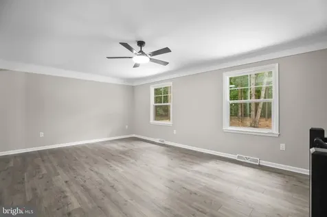 211 Hardwood Lane Fredericksburg VA 22408