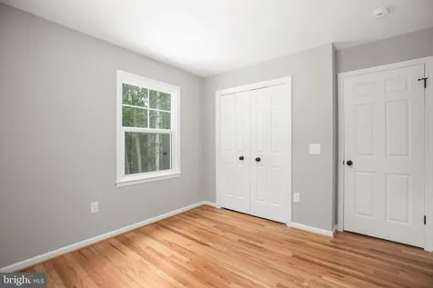 211 Hardwood Lane Fredericksburg VA 22408