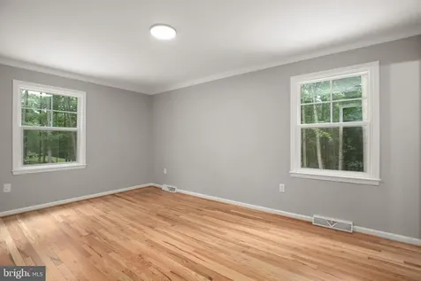 211 Hardwood Lane Fredericksburg VA 22408