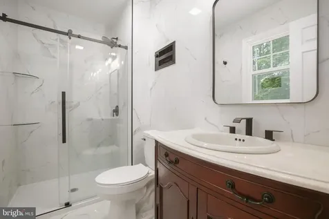 211 Hardwood Lane Fredericksburg VA 22408
