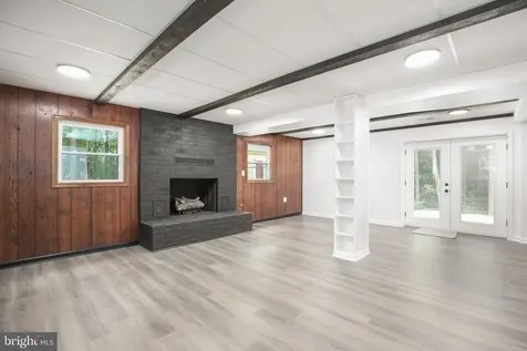 211 Hardwood Lane Fredericksburg VA 22408