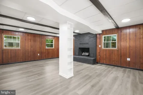 211 Hardwood Lane Fredericksburg VA 22408