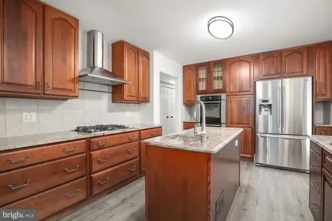 211 Hardwood Lane Fredericksburg VA 22408