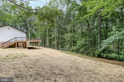 211 Hardwood Lane Fredericksburg VA 22408