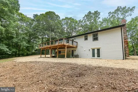 211 Hardwood Lane Fredericksburg VA 22408