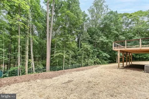 211 Hardwood Lane Fredericksburg VA 22408