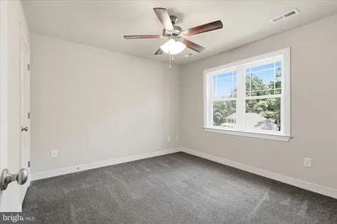 5222 Calvert Court Fredericksburg VA 22407