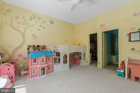 11227 Club Drive N Fredericksburg VA 22408