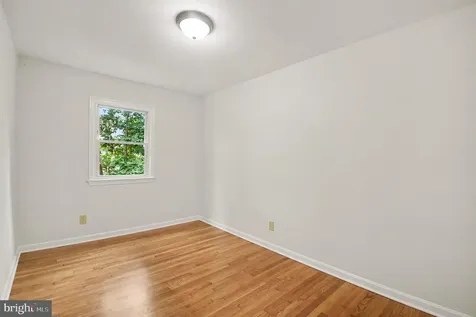 13 Bentley Court Fredericksburg VA 22408