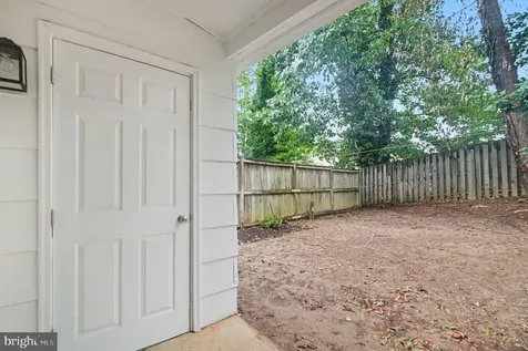 13 Bentley Court Fredericksburg VA 22408