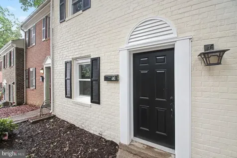 13 Bentley Court Fredericksburg VA 22408