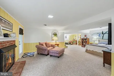 313 Laurel Avenue Fredericksburg VA 22408