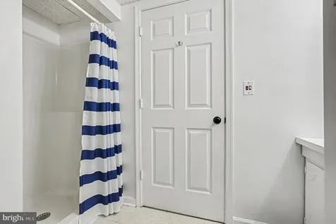 313 Laurel Avenue Fredericksburg VA 22408