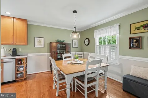313 Laurel Avenue Fredericksburg VA 22408