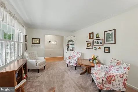 313 Laurel Avenue Fredericksburg VA 22408