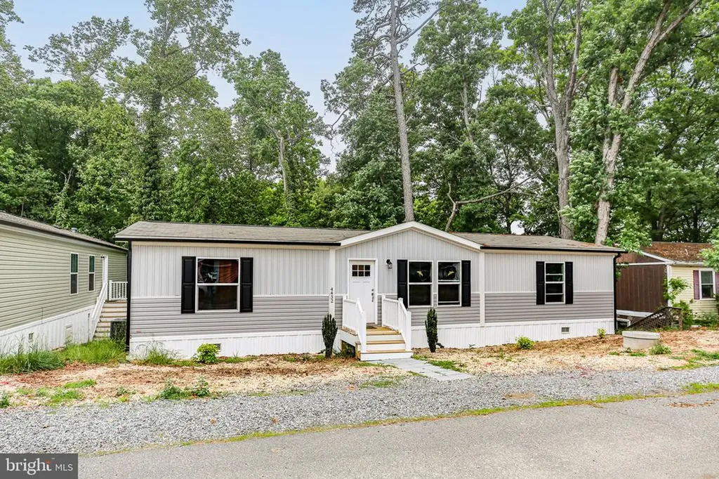 4432 Hotchkiss Street Fredericksburg VA 22408